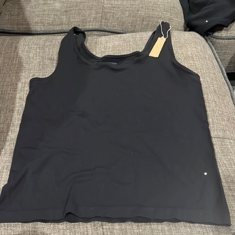 Skims Sculpting Tank